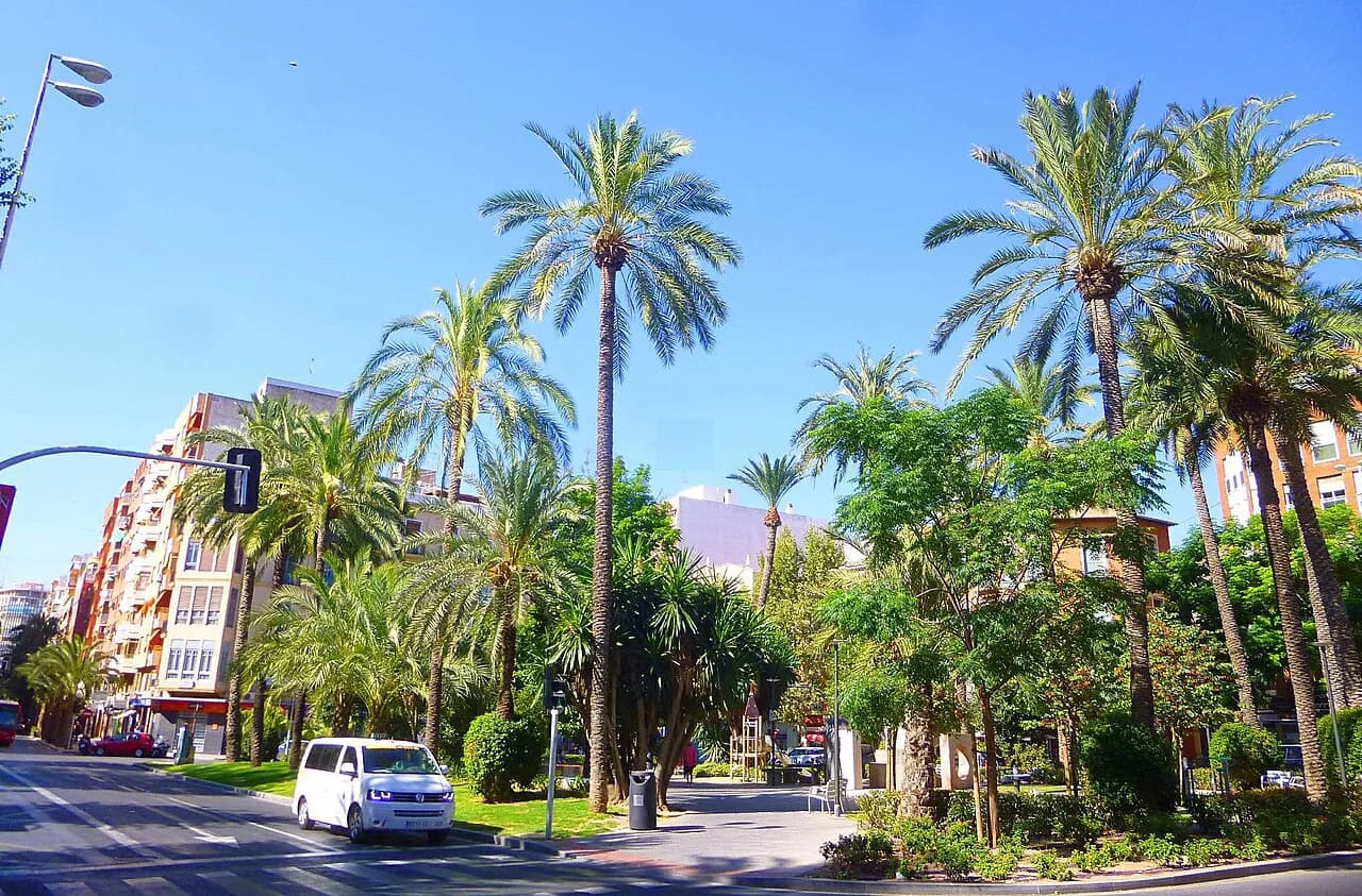 Alicante Itinerary: A Walkable One- and Two-Day Plan
