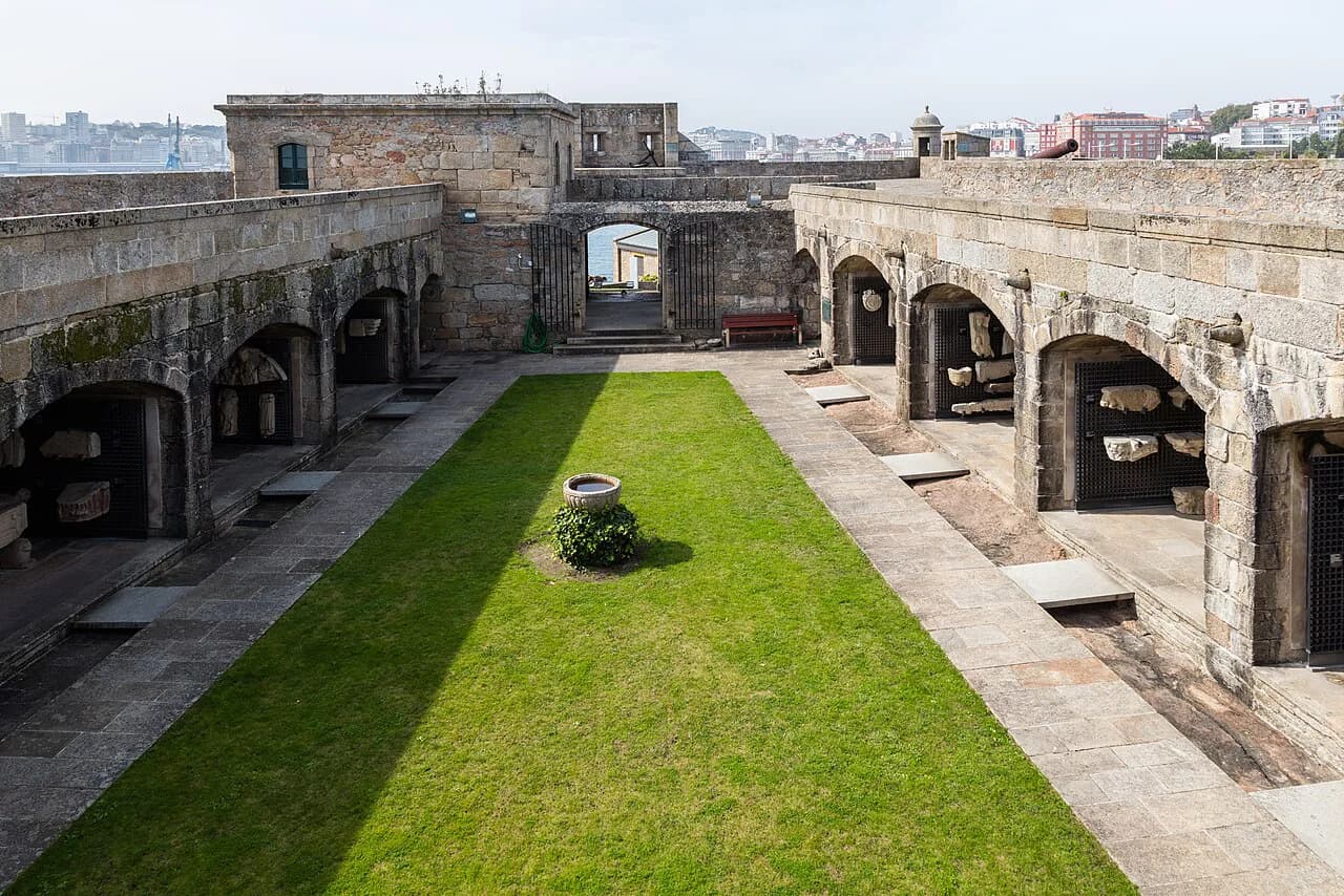 Castillo de San Antón, A Coruña: visiting the island fortress