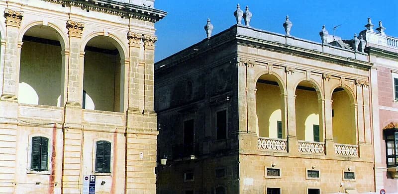 Ciutadella Old Town: Streets, Squares and Walking Route