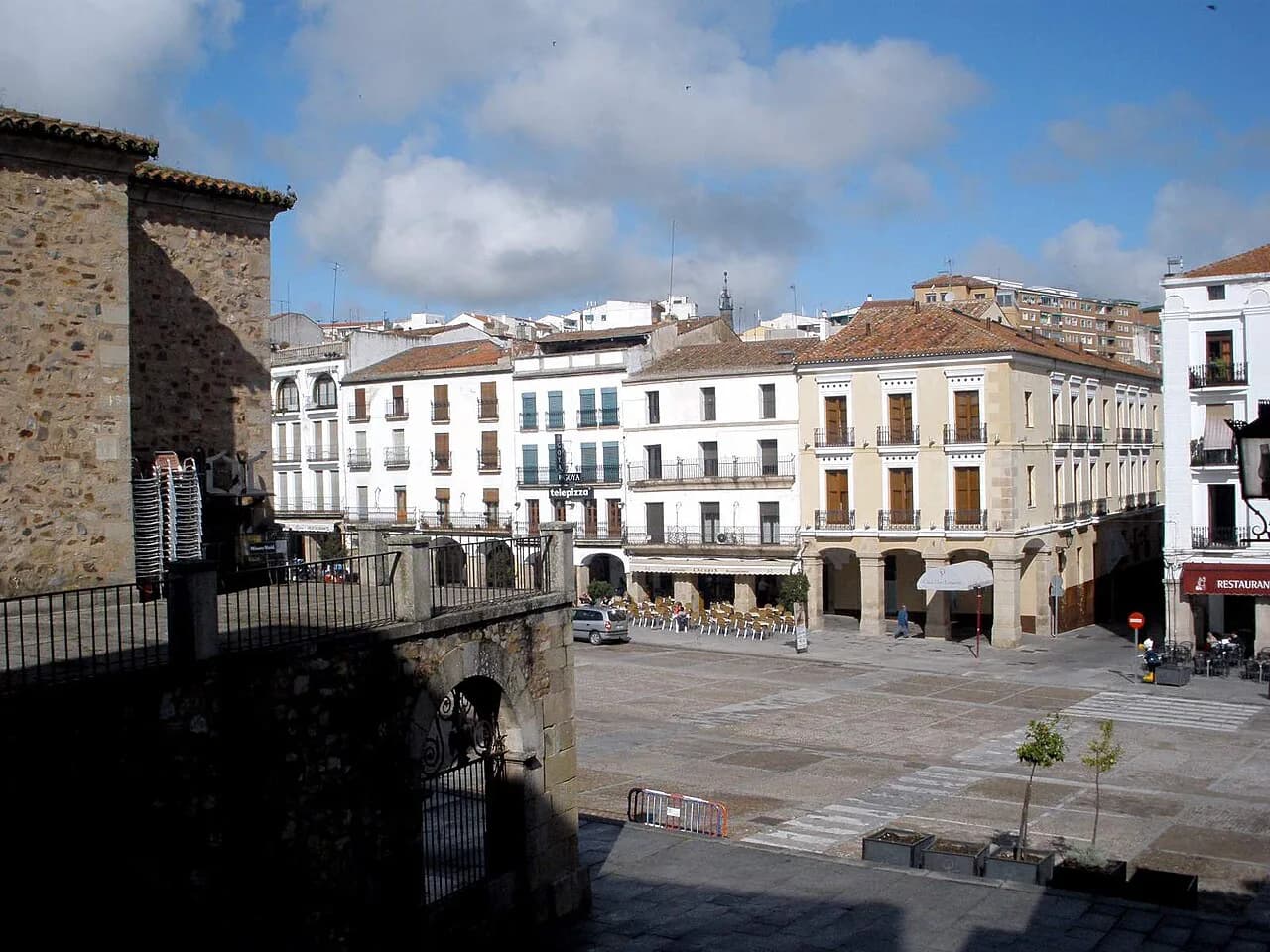 Cáceres attractions: plot your walled-town stops
