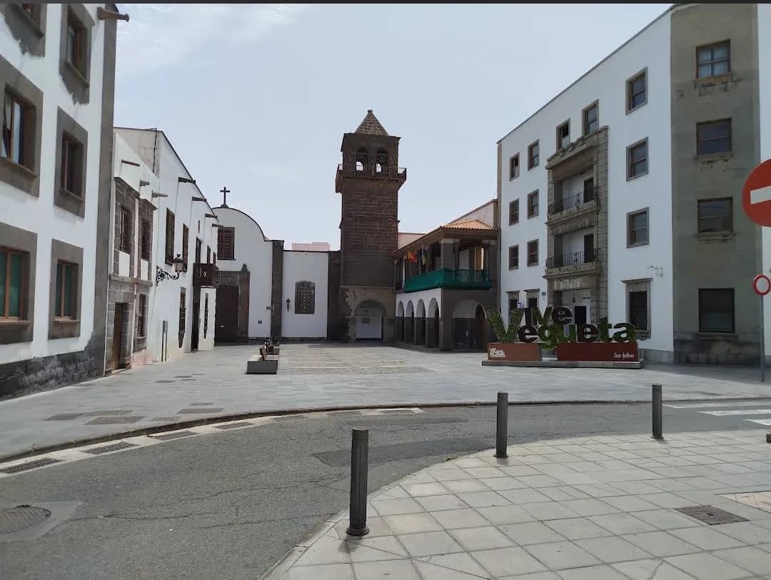 Las Palmas attractions: plan Vegueta and the waterfront