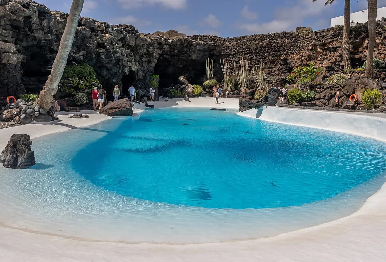 Jameos del Agua: Manrique's Lava-Tube Grotto in Lanzarote