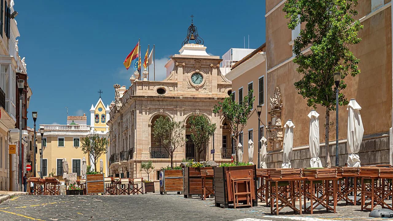 Maó (Mahón), Menorca: Old Town, Harbour and What to See
