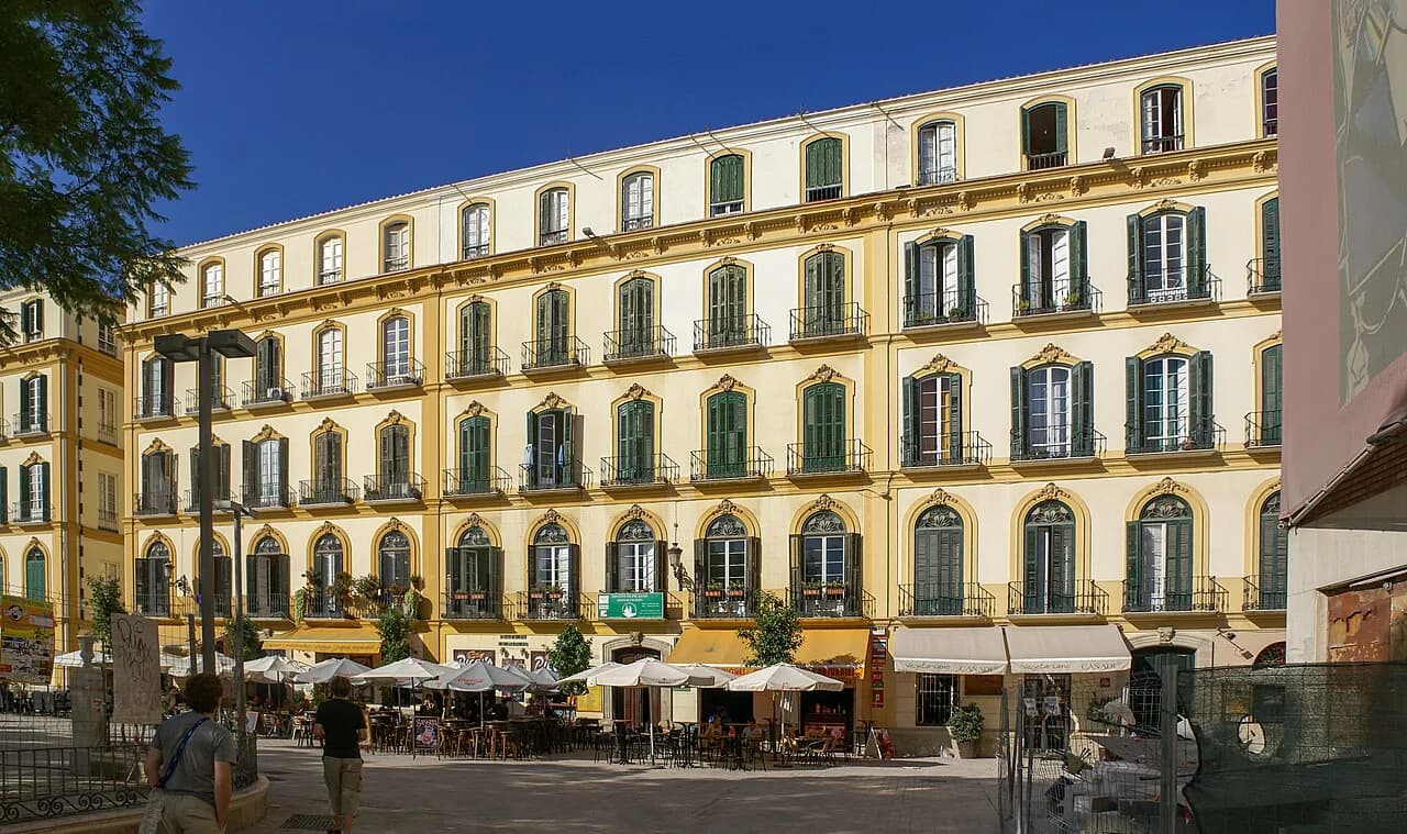 Málaga Old Town: Streets, Plazas and Monuments to Walk