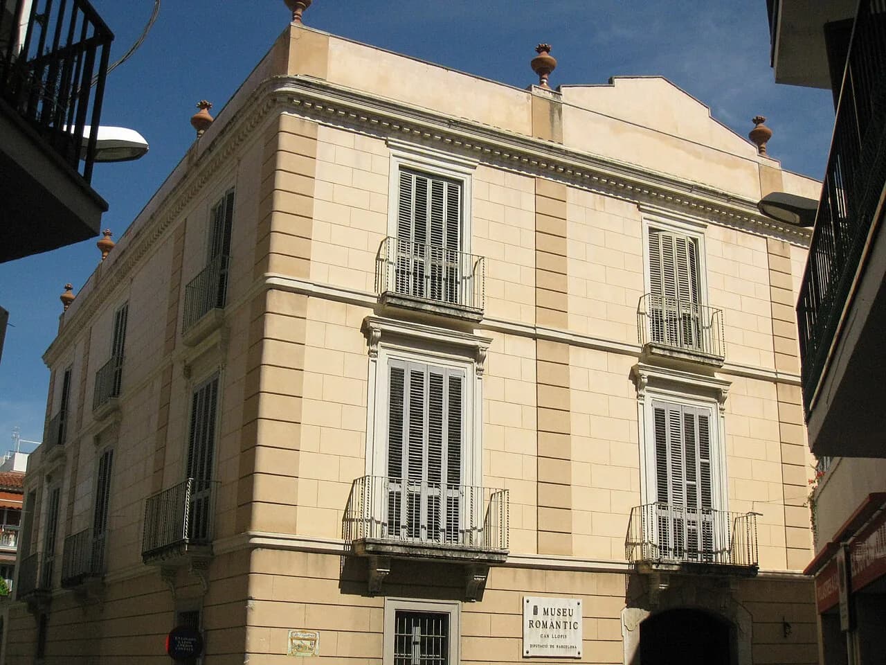 Museu Romàntic Can Llopis, Sitges: What to See Inside