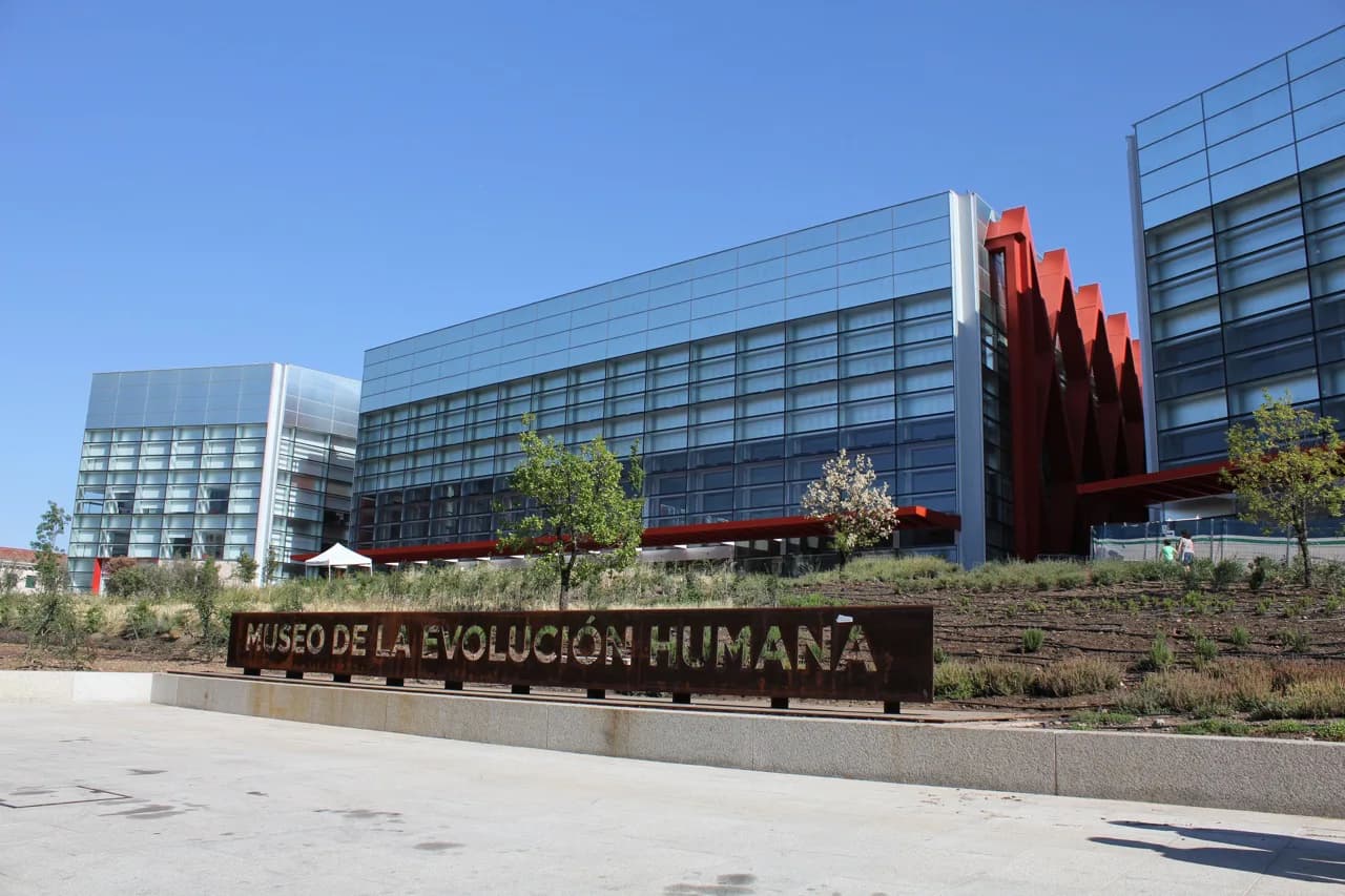 Museo de la Evolución Humana, Burgos: Visiting Guide