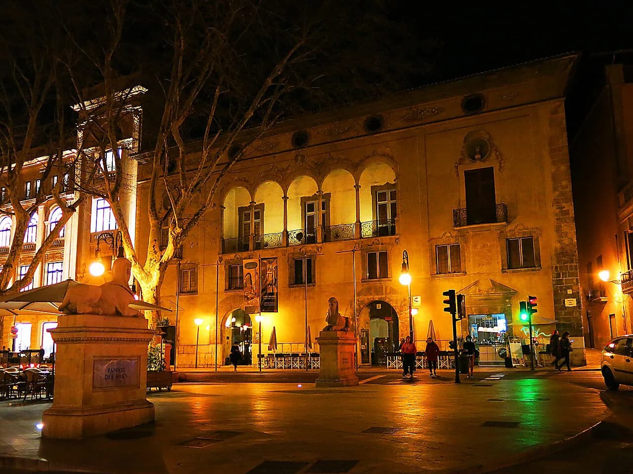 Passeig del Born, Palma: What to See on Palma's Golden Mile