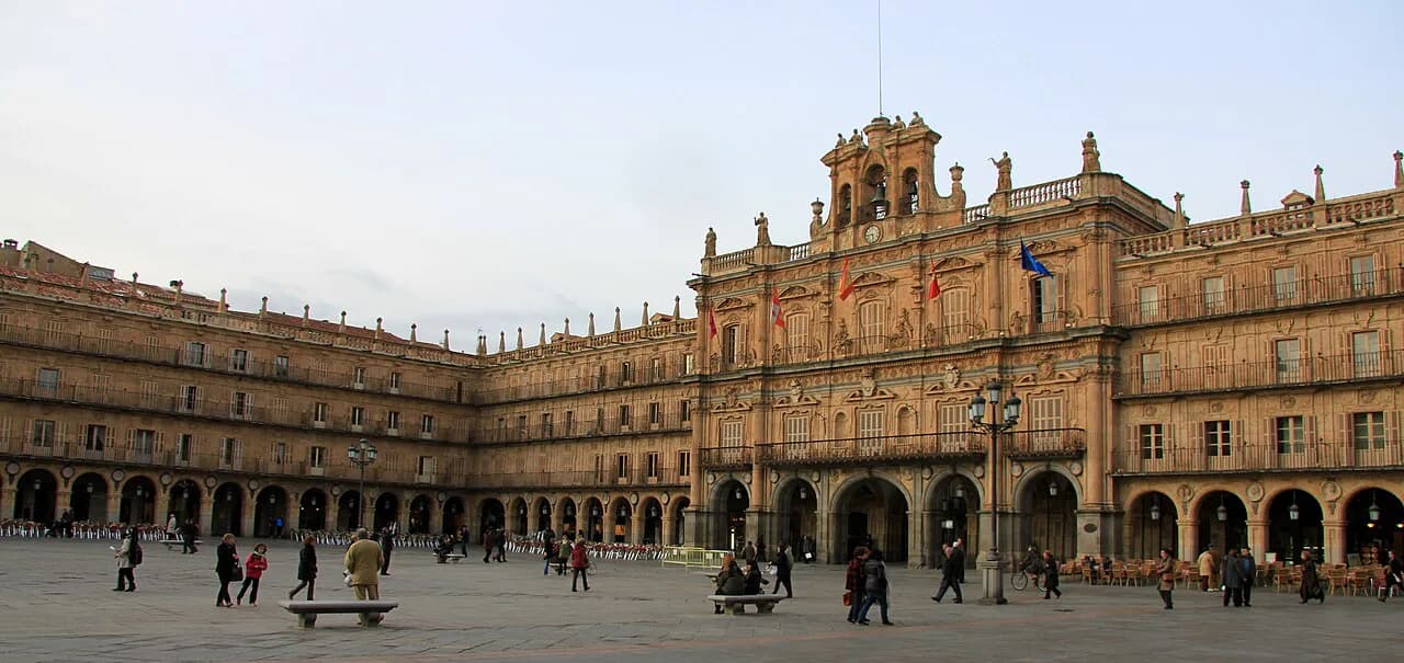 Plaza Mayor, Salamanca: What to See and How Long to Allow