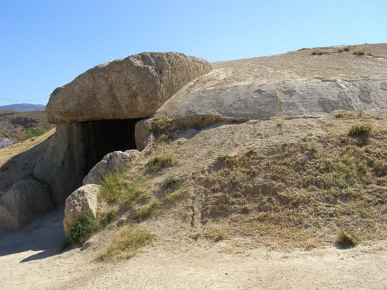 Antequera Dolmens: Menga, Viera and El Romeral Visit Guide