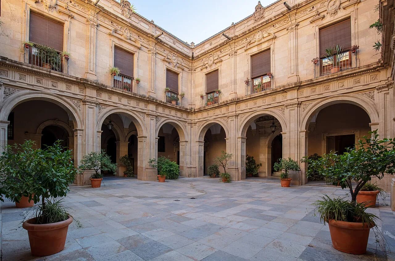 Episcopal Palace, Murcia: Visiting the Palacio Episcopal