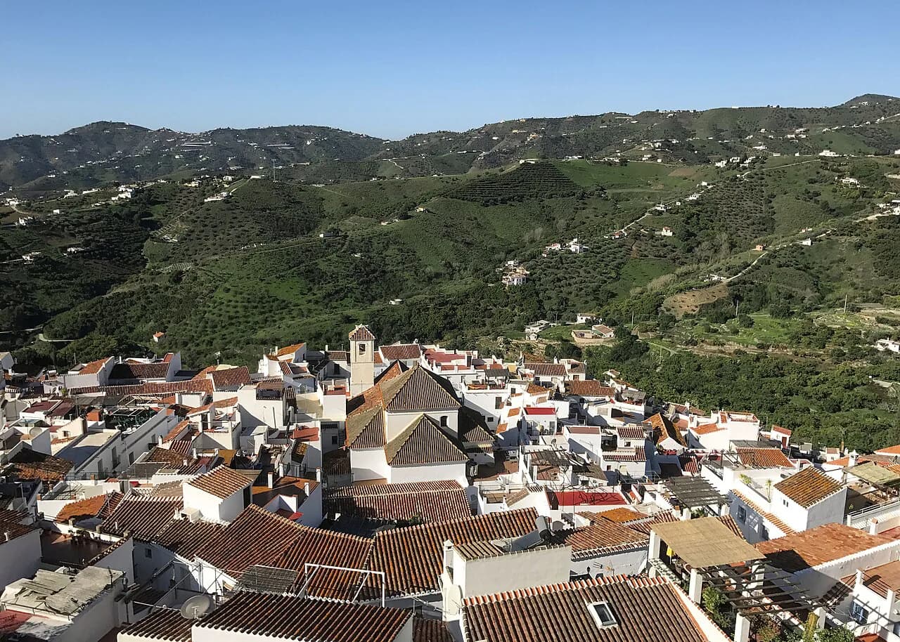 Frigiliana: What to See in the Moorish Old Town