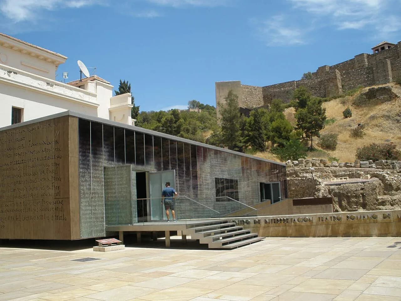 Málaga Roman Ruins: Theatre, Thyssen Site and City Routes
