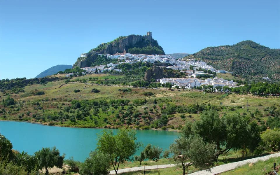 Zahara de la Sierra: Castle, White Streets and Reservoir Views