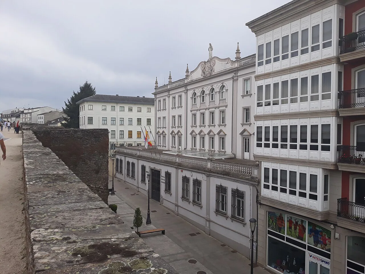 The walkway on top of Lugo's Roman walls.