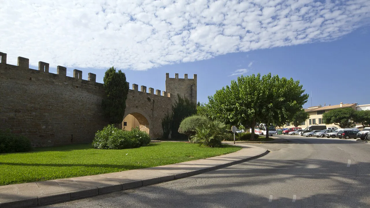 The medieval walls of Alcúdia, Mallorca.