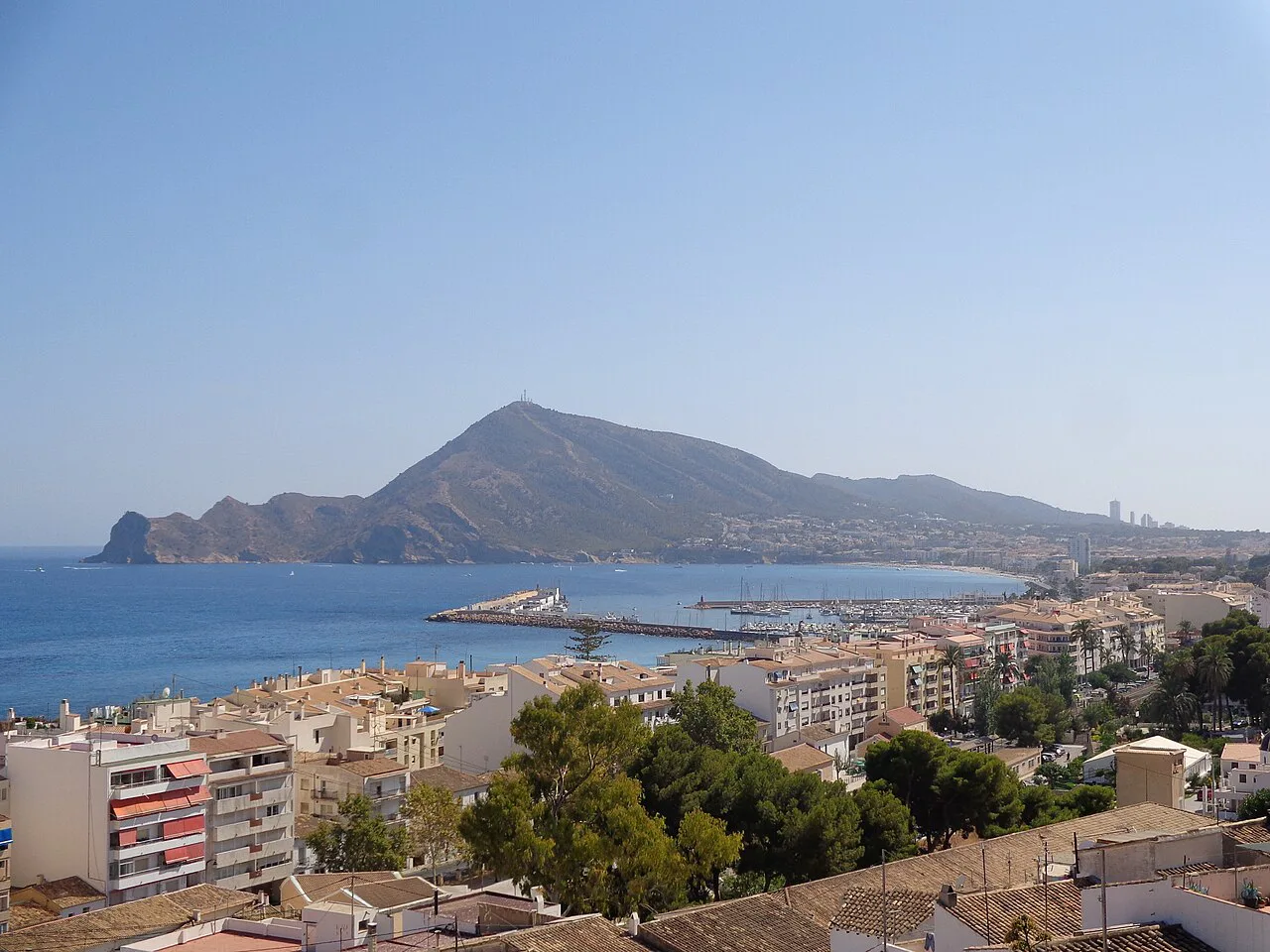 Altea and its bay with the coastal headland beyond.