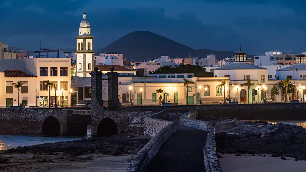 The Charco de San Ginés and the church tower of San Ginés at dusk, Arrecife.