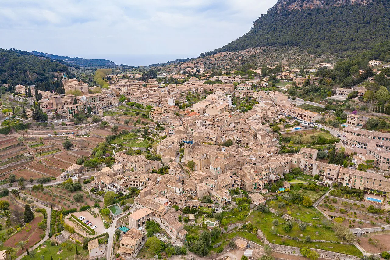 The village of Valldemossa beneath the Tramuntana mountains, Mallorca.