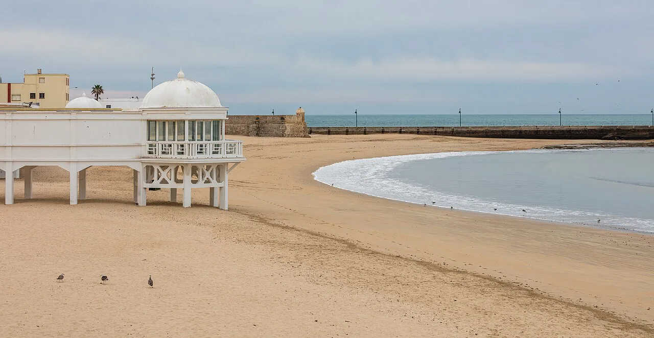 La Caleta beach and its bathing pavilion, Cádiz.