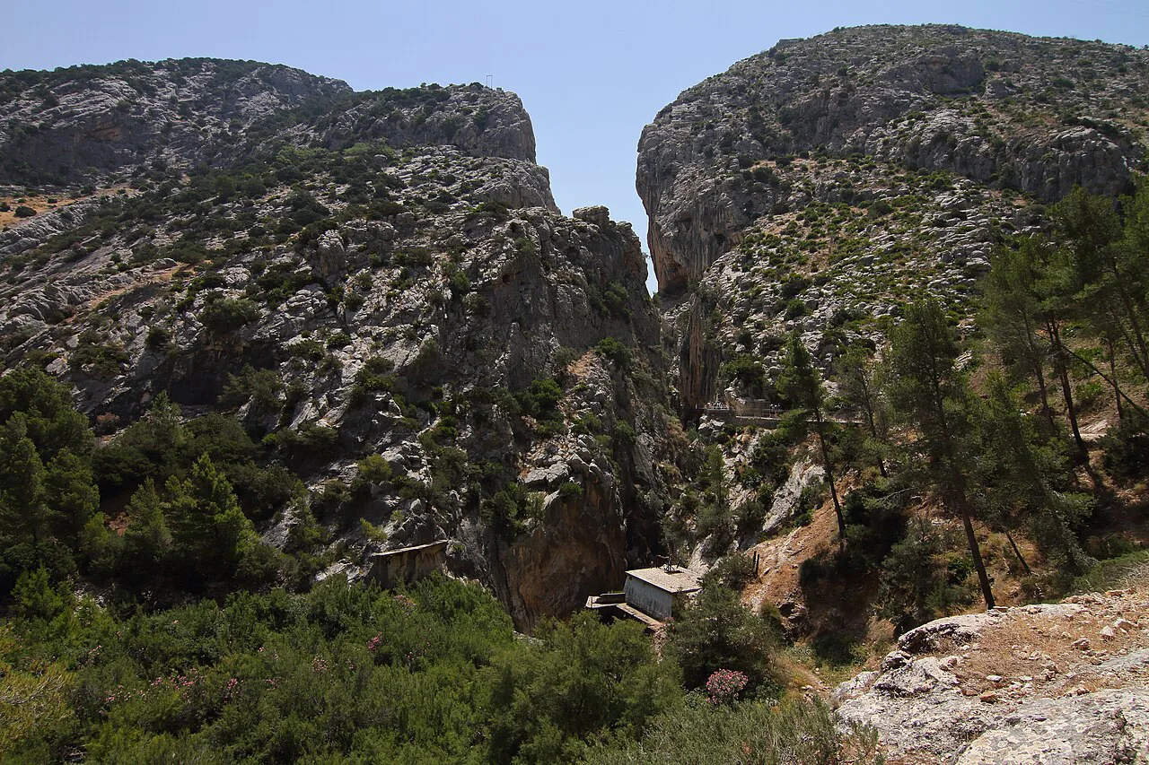 The north entrance to the Desfiladero de los Gaitanes on the Caminito del Rey.