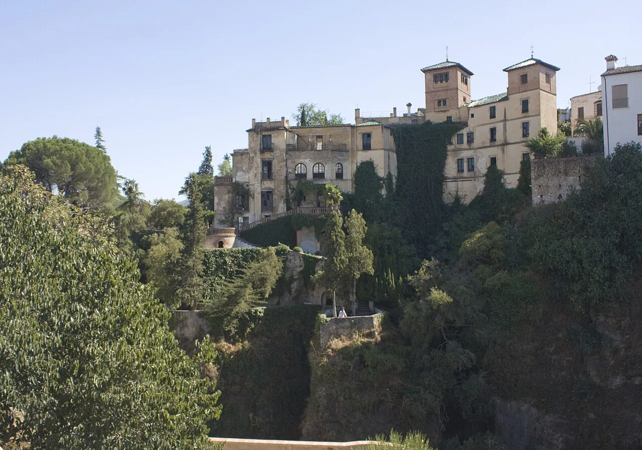 La Casa del Rey Moro above the gorge, seen from the Cuenca gardens, Ronda.