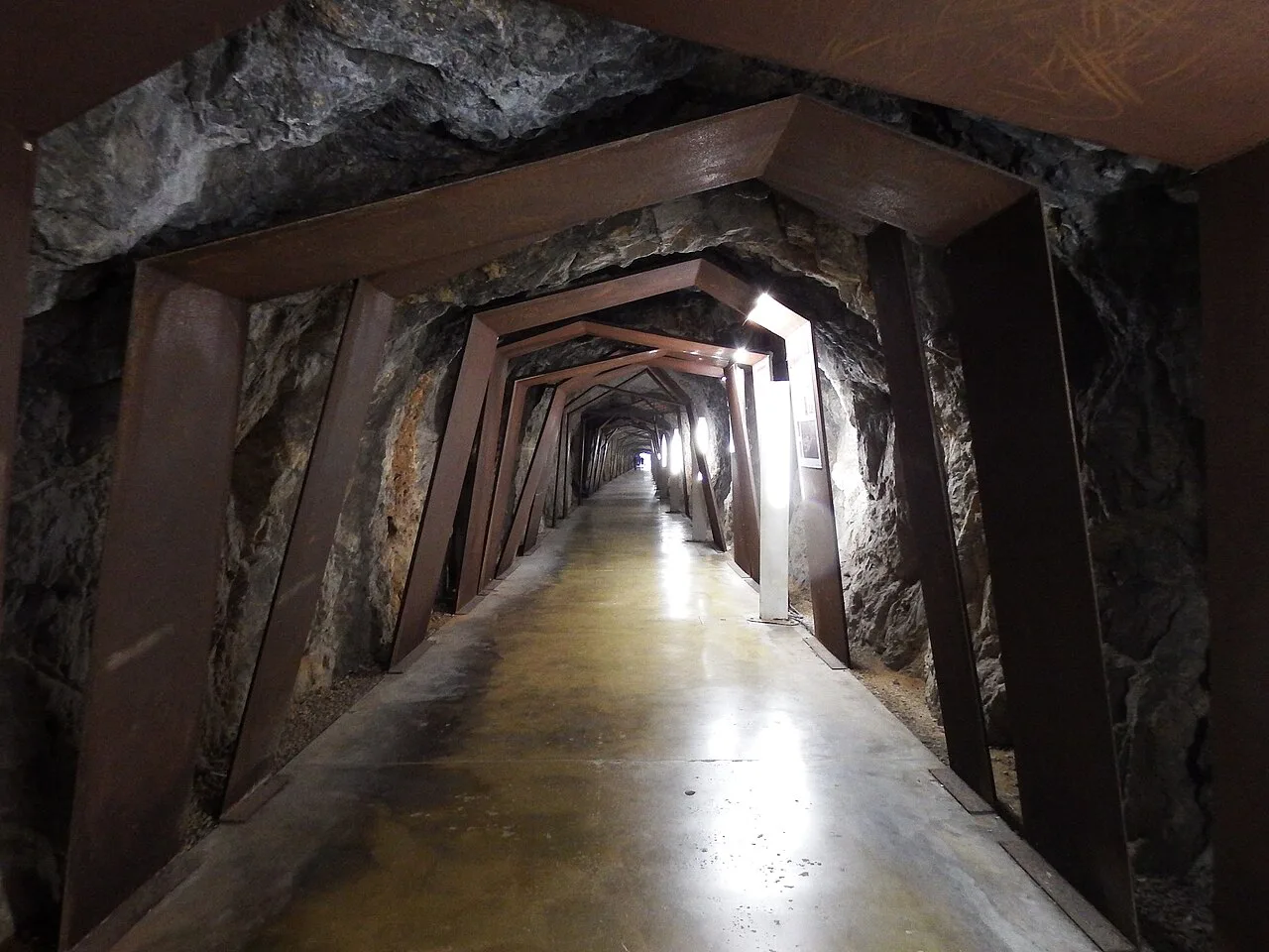 Inside the air-raid shelter tunnel beneath Dénia Castle.