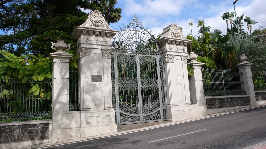 The entrance gate of the Jardín de Aclimatación de La Orotava, Puerto de la Cruz.
