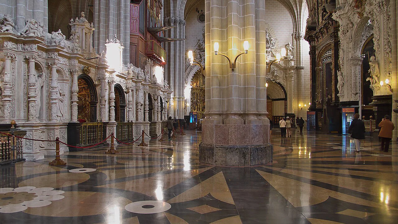 The nave of La Seo cathedral, Zaragoza.