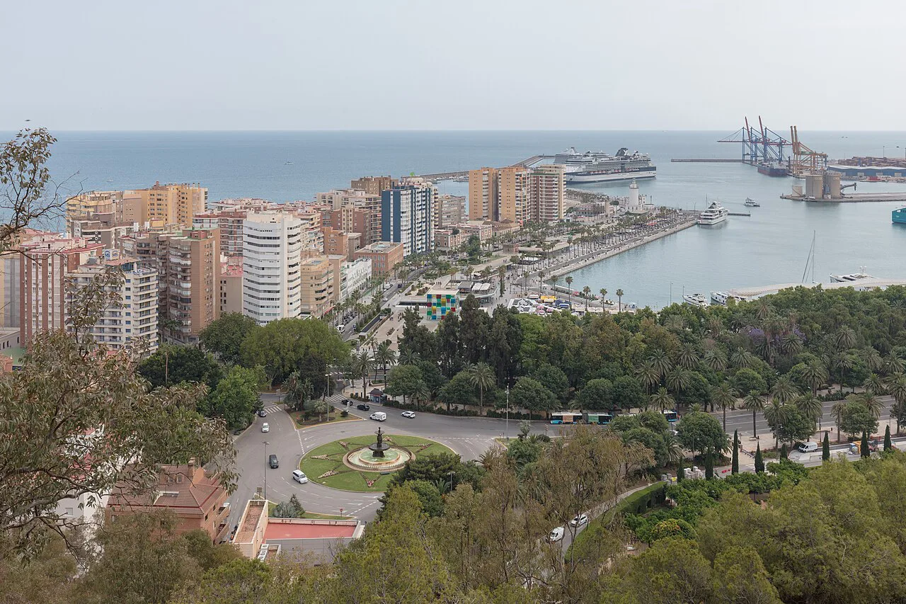 The port of Málaga and the city seen from above.