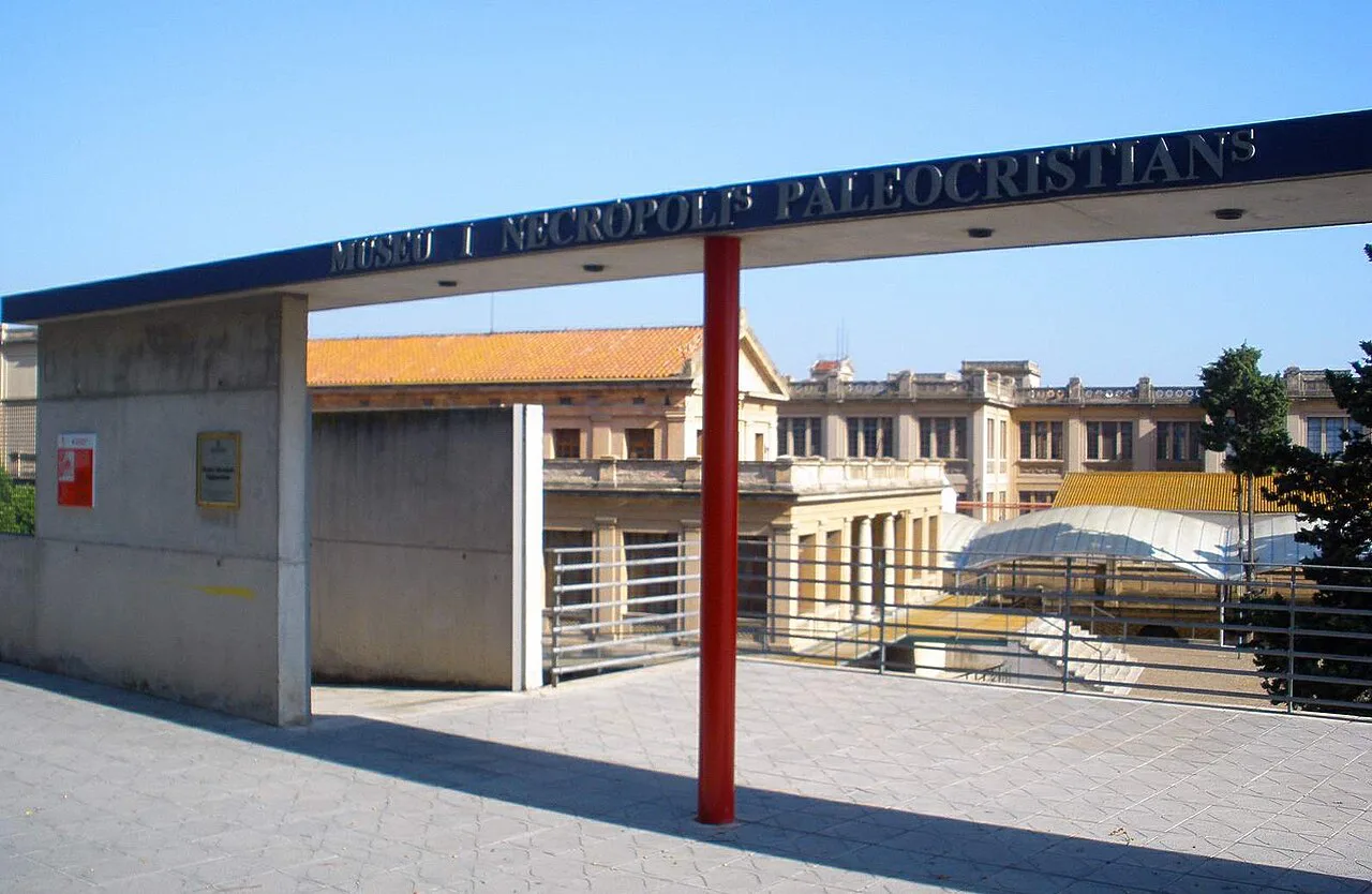 The entrance to the Museu i Necròpolis Paleocristians, Tarragona.