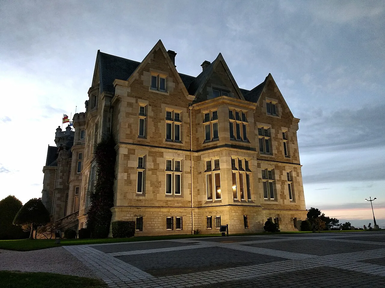 The Palacio de la Magdalena in Santander at dusk.