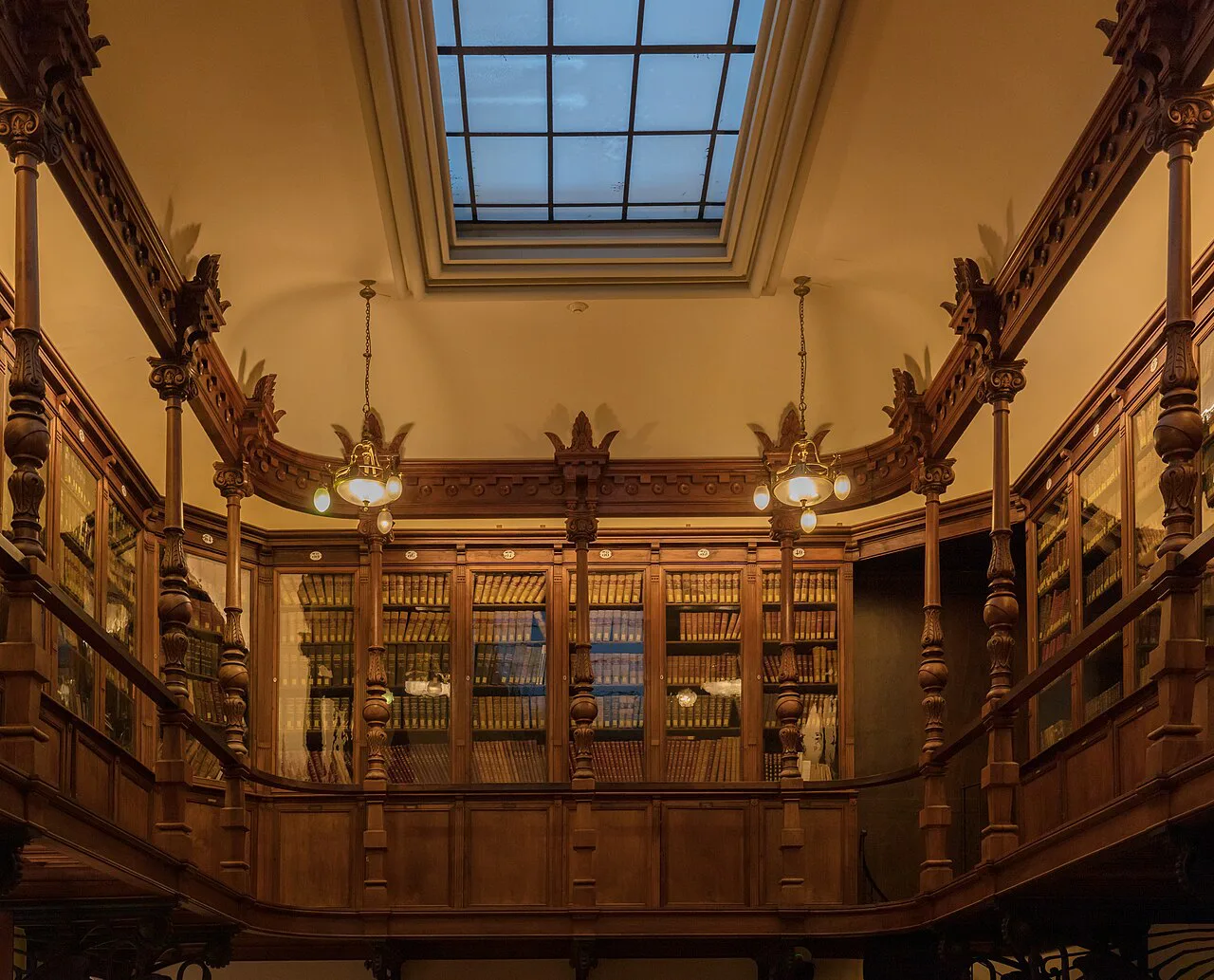 The library inside the Real Casino of Murcia.