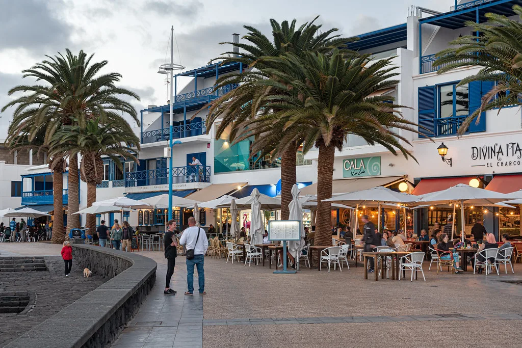 Café terraces around El Charco de San Ginés, Arrecife.