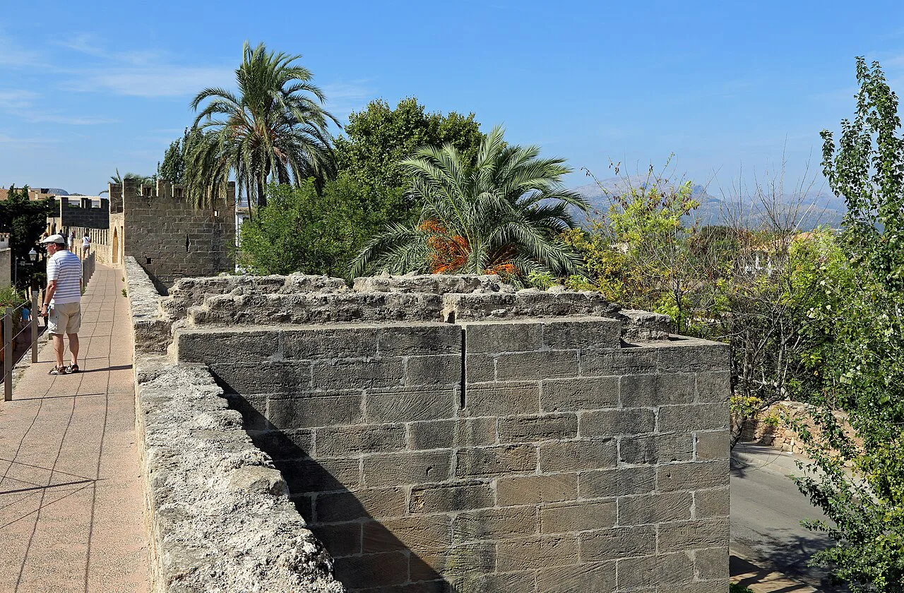 A walkway along the city walls of Alcúdia, Mallorca.