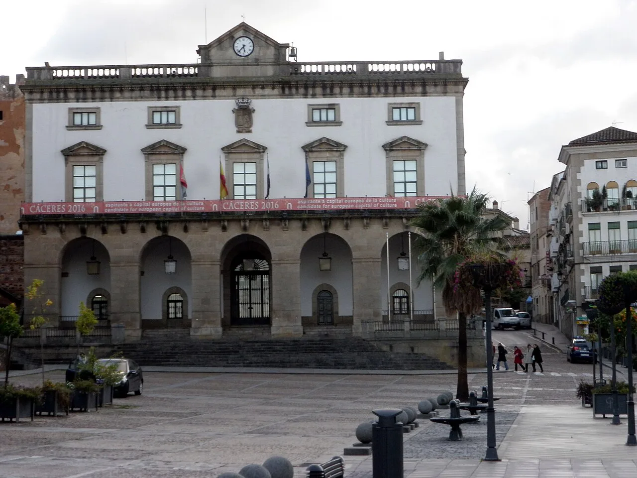 The town hall on the Plaza Mayor in Cáceres.