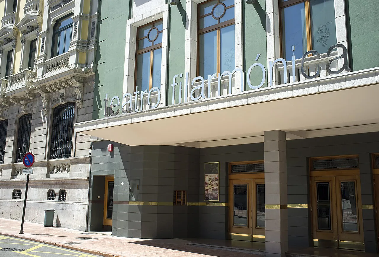 The Teatro Filarmónica on Calle Mendizábal, Oviedo.